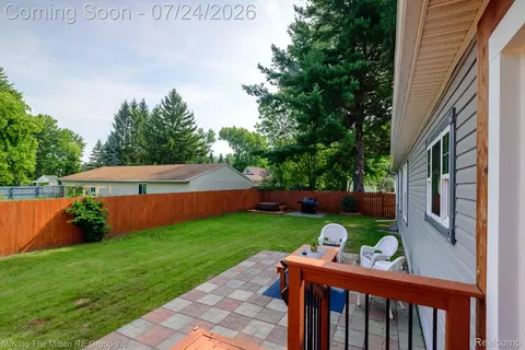 Exterior - 37460 Tyler Rd, Romulus, MI 48174 photo 3 of 8