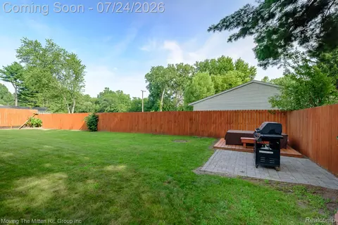 Exterior - 37460 Tyler Rd, Romulus, MI 48174 photo 8 of 8