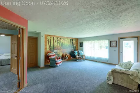 Living - 37460 Tyler Rd, Romulus, MI 48174 photo 3 of 4