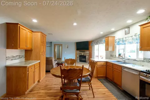 Kitchen - 37460 Tyler Rd, Romulus, MI 48174 photo 8 of 8