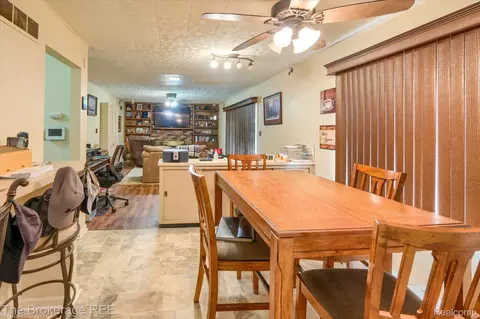 Dining - 1401 Eldorado Dr, Flint, MI 48504 photo 1 of 3