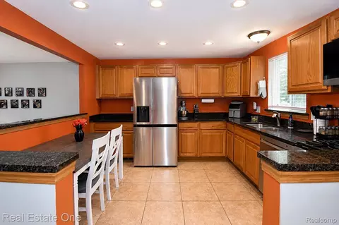 Kitchen - 15404 Colbert St, Romulus, MI 48174 photo 1 of 3