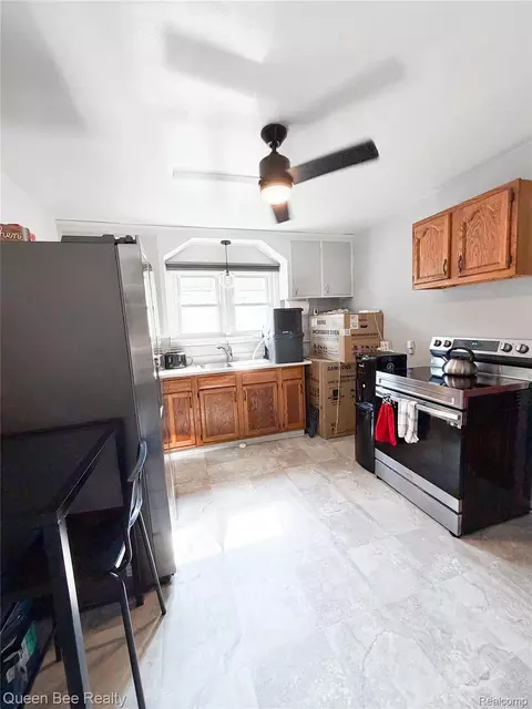 Kitchen - 126 Bartlett St, Harbor Beach, MI 48441 photo 2 of 2