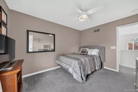 Bedroom - 525 Springfield Dr, Canton, MI 48188 photo 9 of 10