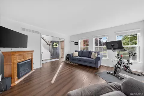 Other - 525 Springfield Dr, Canton, MI 48188 photo 3 of 7