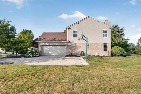 Exterior - 525 Springfield Dr, Canton, MI 48188 photo 10 of 10