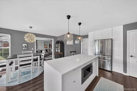 Kitchen - 525 Springfield Dr, Canton, MI 48188 photo 1 of 5