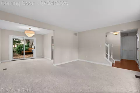 Living - 5963 Cliffside Dr, Troy, MI 48085 photo 5 of 5