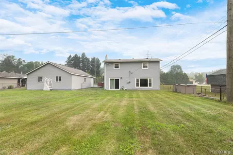 Exterior - 37483 Barth St, Romulus, MI 48174 photo 1 of 4