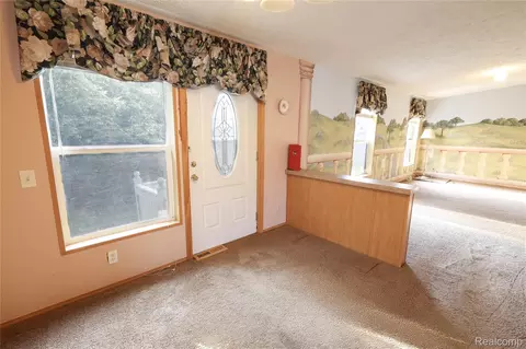 Entry Way - 3423 Green Apple Ct, Ash, MI 48117 photo 2 of 3