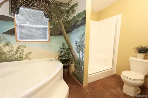 Bath - 3423 Green Apple Ct, Ash, MI 48117 photo 4 of 4