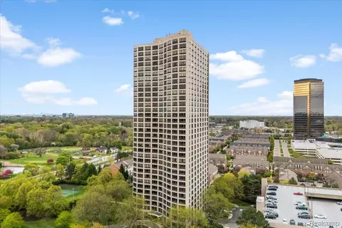 5000 Town Ctr #3303-3304, Southfield, MI 48075