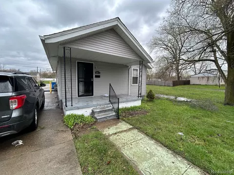 3811 Hickory St, Inkster, MI 48141