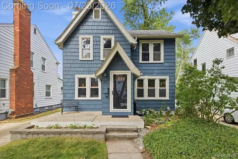 1207 Irving Ave, Royal Oak, MI 48067