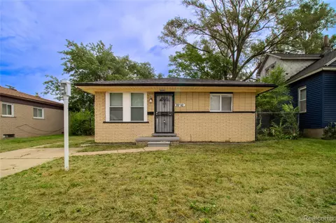 20442 Greenlawn St, Detroit, MI 48221
