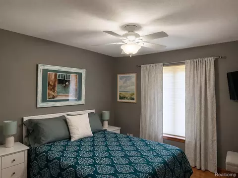 Bedroom - 2495 N Custer Rd N, Monroe, MI 48162 photo 2 of 5