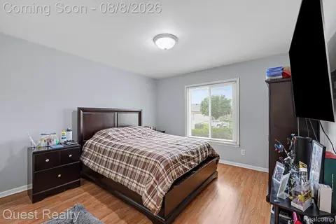 Bedroom - 19944 Townsend Dr, Macomb, MI 48044 photo 3 of 3