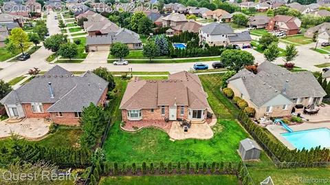 View/Area - 19944 Townsend Dr, Macomb, MI 48044 photo 2 of 3
