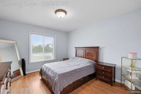 Bedroom - 19944 Townsend Dr, Macomb, MI 48044 photo 2 of 3