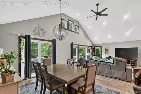 Dining - 4915 Anglers Ln, Sage, MI 48624 photo 4 of 5