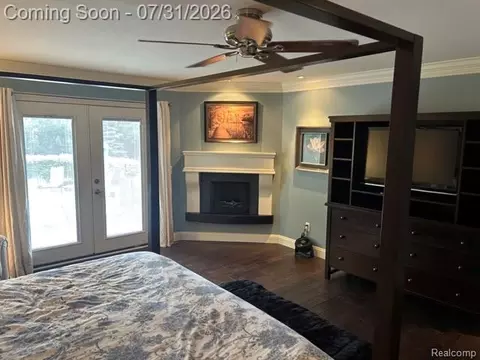 Bedroom - 18987 Pine Ln, Macomb, MI 48042 photo 2 of 9