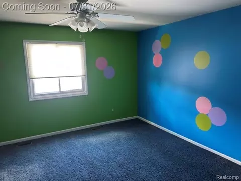 Bedroom - 18987 Pine Ln, Macomb, MI 48042 photo 9 of 9