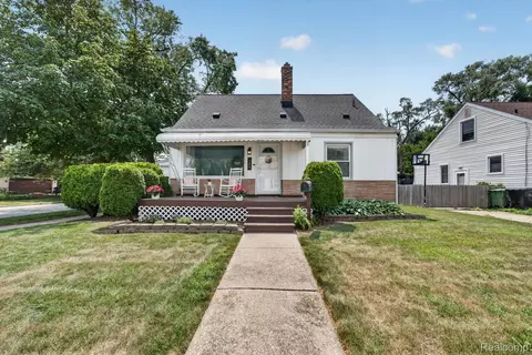 15807 Meyer Ave, Allen Park, MI 48101