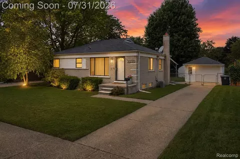 30290 Minton St, Livonia, MI 48150