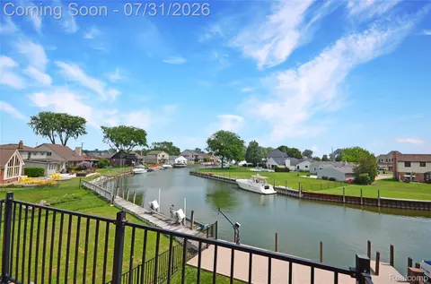 View/Area - 38048 Huron Pointe Dr, Harrison, MI 48045 photo 3 of 3