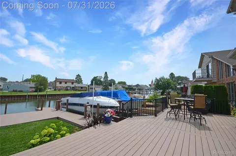 Exterior - 38048 Huron Pointe Dr, Harrison, MI 48045 photo 3 of 3