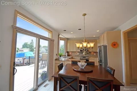 Kitchen - 38048 Huron Pointe Dr, Harrison, MI 48045 photo 1 of 5
