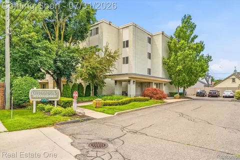 770 Deer St UNIT 406, Plymouth, MI 48170
