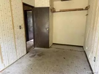 Entry Way - 29108 Riveroak Dr, Romulus, MI 48174 photo 3 of 3