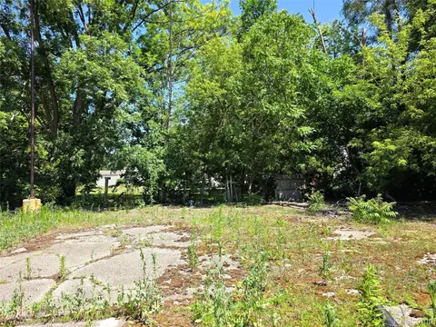 Other - 3106 W Pierson Rd, Mount Morris, MI 48504 photo 2 of 13