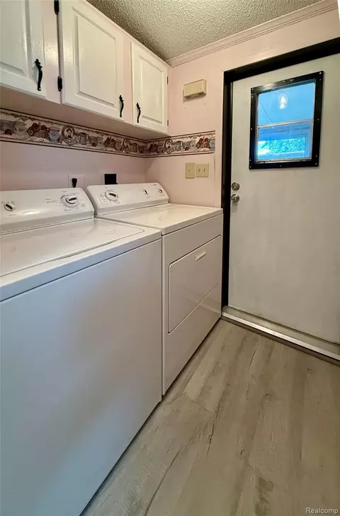 Other - 39 Oakridge E, Monroe, MI 48161 photo 4 of 7