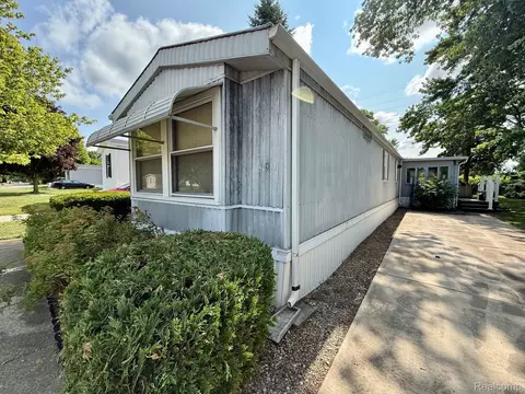Other - 39 Oakridge E, Monroe, MI 48161 photo 5 of 7