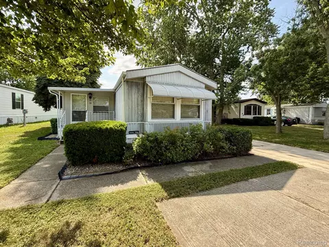 Other - 39 Oakridge E, Monroe, MI 48161 photo 2 of 7