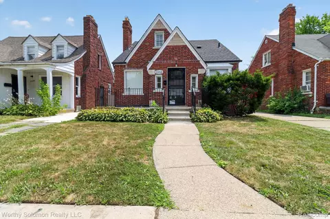 10318 Beaconsfield St, Detroit, MI 48224