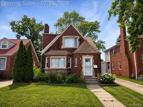 17167 Freeland St, Detroit, MI 48235