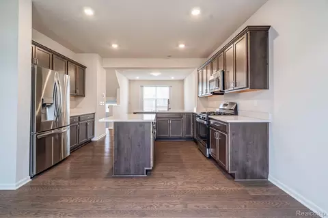 Kitchen - 49791 Lantern Way, Canton, MI 48188 photo 1 of 6