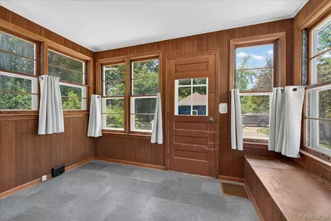 Exterior - 27108 E River Rd, Grosse Ile, MI 48138 photo 4 of 12