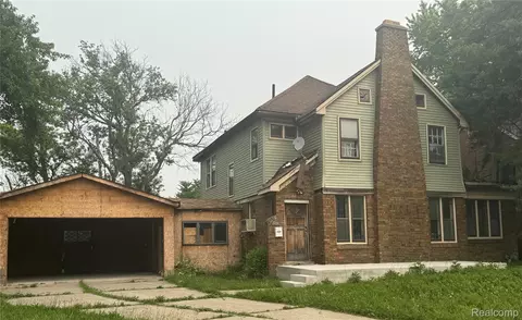 9303 E Outer Dr, Detroit, MI 48213
