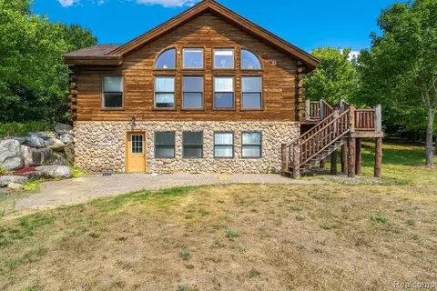 Exterior - 1940 Marlette Rd, Buel, MI 48401 photo 4 of 6
