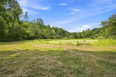 Other - 11343 Eagle Rd, Springfield, MI 48350 photo 4 of 25