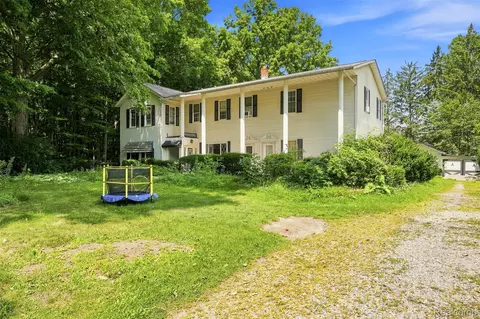 6681 6 Mile Rd, Northville, MI 48168