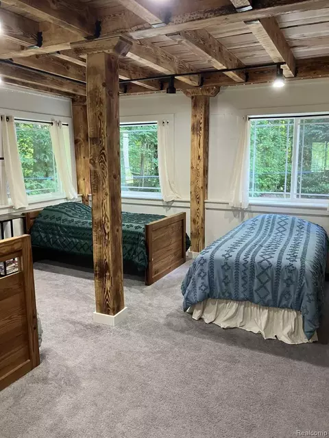 Bedroom - 3395 Raspberry Ln, Munising, MI 49862 photo 3 of 7
