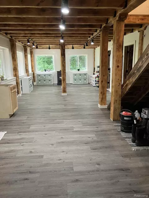 Entry Way - 3395 Raspberry Ln, Munising, MI 49862 photo 4 of 5