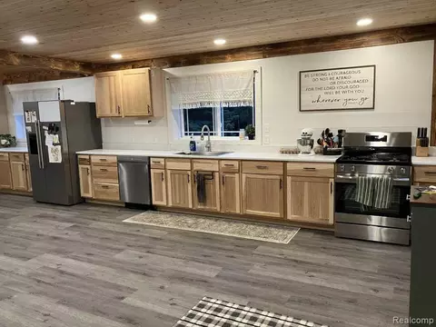 Kitchen - 3395 Raspberry Ln, Munising, MI 49862 photo 1 of 2