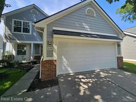 31109 Columbia Dr, Novi, MI 48377