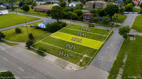 3529 Cochrane St, Detroit, MI 48208